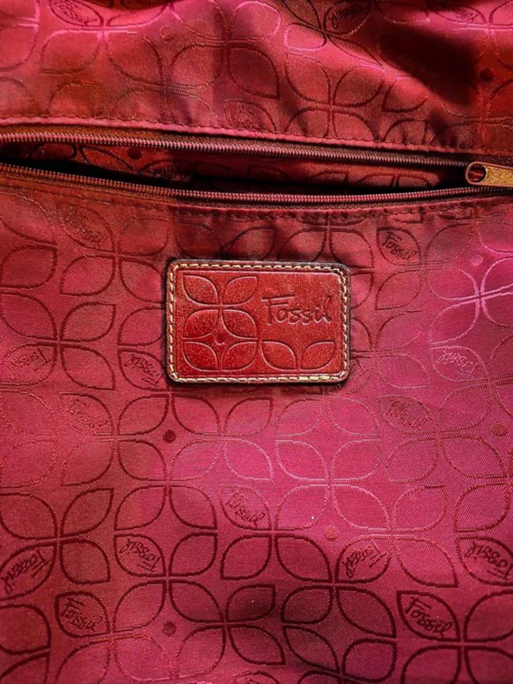 Fossil Pebbled Leather Tote in Red - Picture 13 of 16